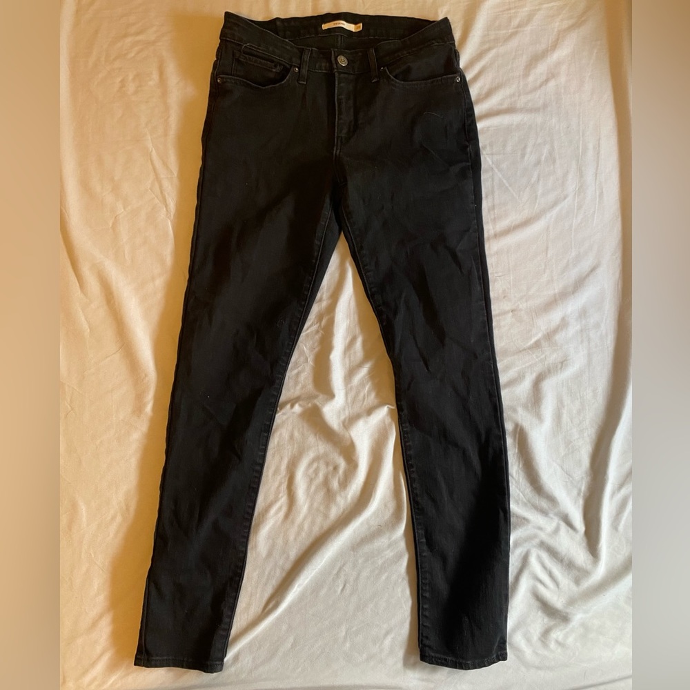 Levi’s Black 711 Skinny Women’s Jeans Size 28